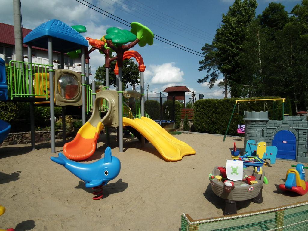 Pensjonat Relax Mikołajki エクステリア 写真
